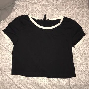 BLACK CROP TOP WITH WHITE SEAMS
